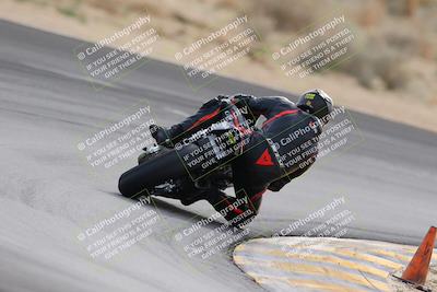 media/Dec-17-2022-SoCal Trackdays (Sat) [[224abd9271]]/Turn 10 Backside (120pm)/